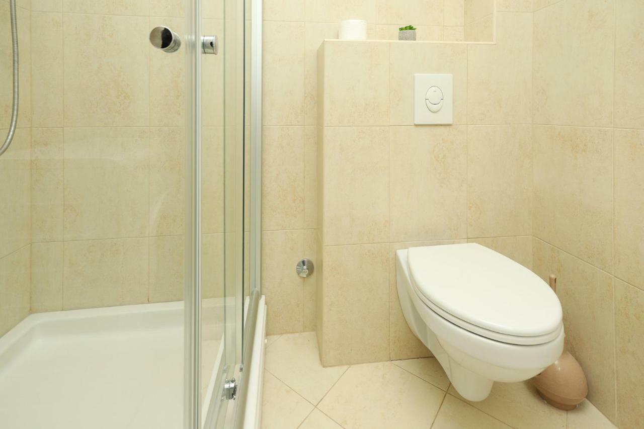 Sea Star Luxury Apartment Kotor Buitenkant foto